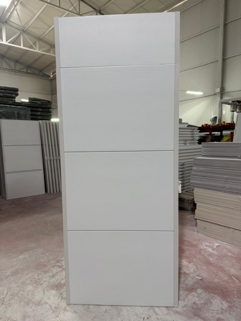 Plastik Beyaz Kombi Dolabı 60x150x30